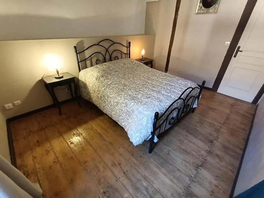 Maison De Caractere Au Coeur De La Cite Medievale De Gourdon 屈埃尔西地区古尔东